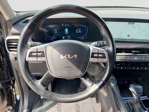 Used 2025 Kia Telluride S AWD/4WD image 11