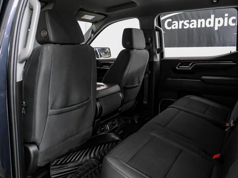 Used 2024 Chevrolet Silverado 1500 LT w/ Z71 Off-Road Package image 28