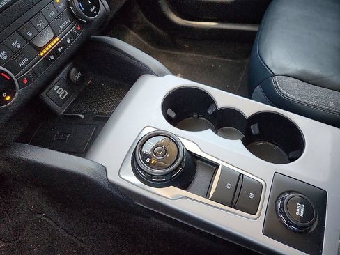 Used 2023 Ford Bronco Sport Outer Banks w/ Tech Package AWD/4WD image 12