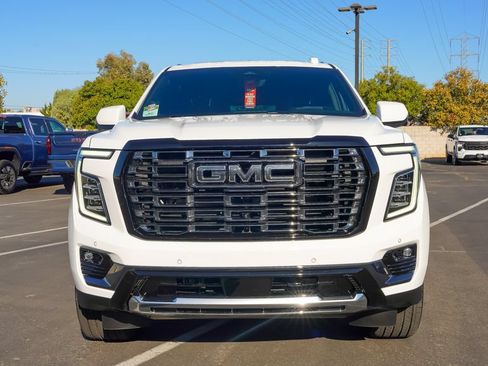 New 2026 GMC Yukon XL Denali Ultimate AWD/4WD image 4