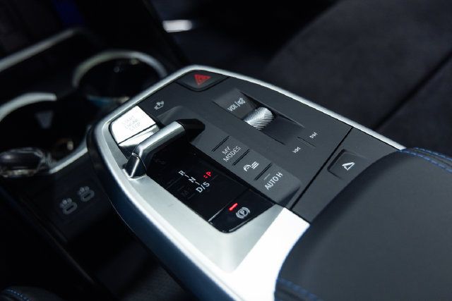 Certified 2026 BMW X1 M35i AWD/4WD image 19