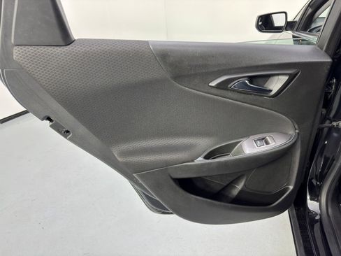 Used 2019 Chevrolet Malibu LT image 36