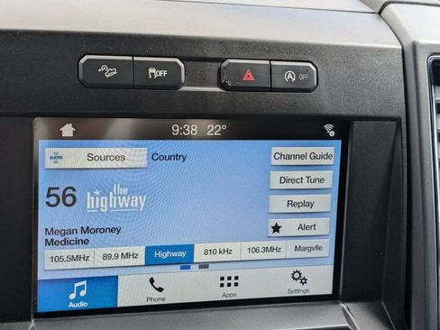 Used 2019 Ford F150 XLT w/ Equipment Group 302A Luxury AWD/4WD image 17