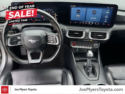 Used 2024 Ford Mustang Premium image 9