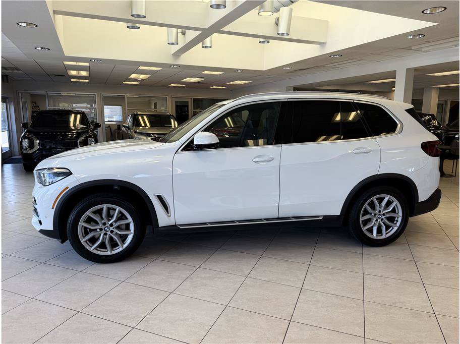Used 2023 BMW X5 sDrive40i w/ Parking Assistance Package RWD image 9