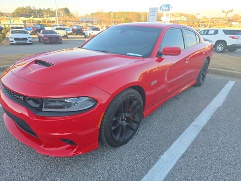 Used 2022 Dodge Charger Scat Pack image 1