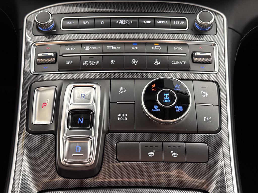Certified 2022 Hyundai Santa Fe SEL Premium AWD/4WD image 23