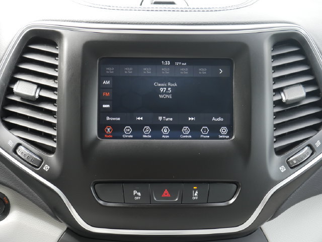 Used 2021 Jeep Cherokee Latitude Lux AWD/4WD image 19
