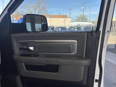 Used 2014 RAM 2500 SLT image 14