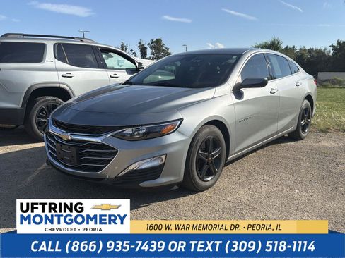 Used 2025 Chevrolet Malibu LS FWD image 1