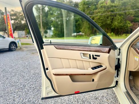 Used 2012 Mercedes-Benz E 350 Sedan image 8