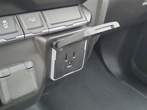 New 2026 Chevrolet Silverado 1500 Custom image 9