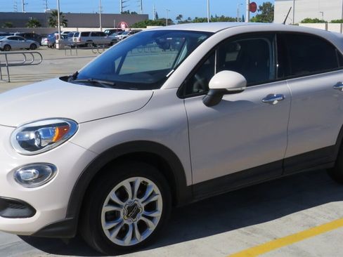 Used 2016 FIAT 500X Easy image 1