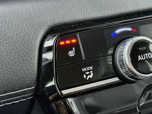 Certified 2023 Honda Pilot EX-L image 19