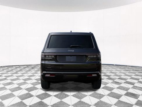 New 2026 Jeep Grand Wagoneer Limited AWD/4WD image 10