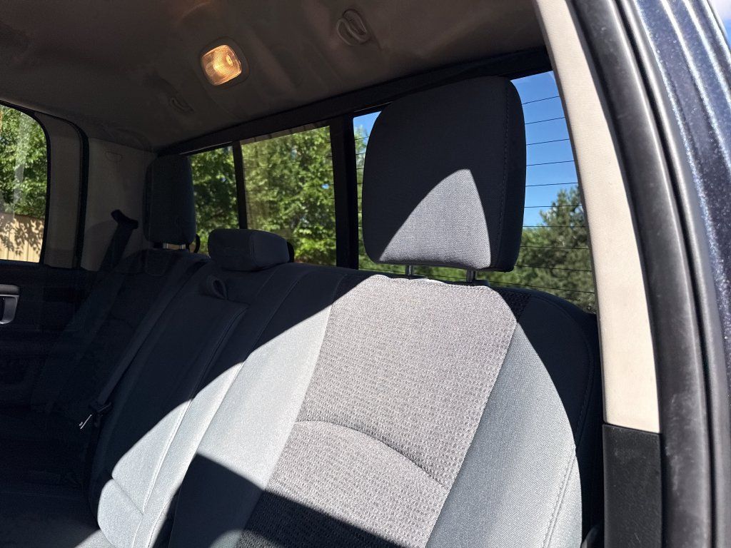 Used 2017 RAM 1500 Big Horn AWD/4WD image 19