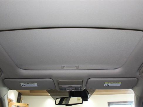 Used 2017 Honda Accord Touring image 22