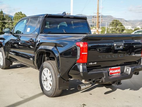 New 2026 Toyota Tacoma SR5 image 9