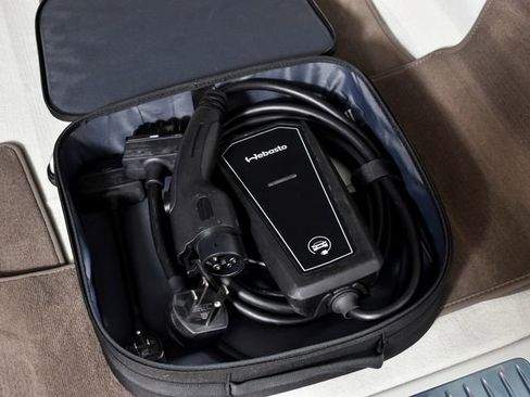 Certified 2023 Mercedes-Benz EQE 500 4MATIC SUV image 42