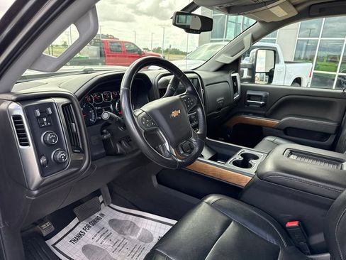 Used 2019 Chevrolet Silverado 3500 LTZ w/ Duramax Plus Package AWD/4WD image 13