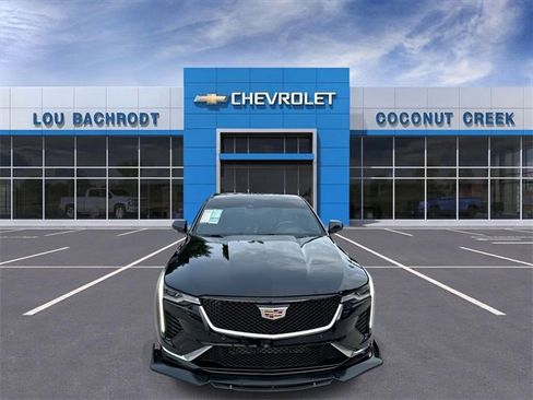 Used 2021 Cadillac CT4 Sport image 3