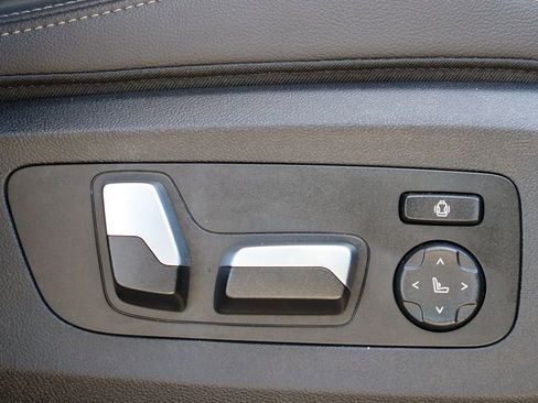 Used 2020 BMW X5 xDrive40i w/ Convenience Package image 36