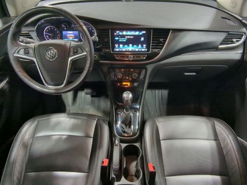 Used 2019 Buick Encore Essence image 18