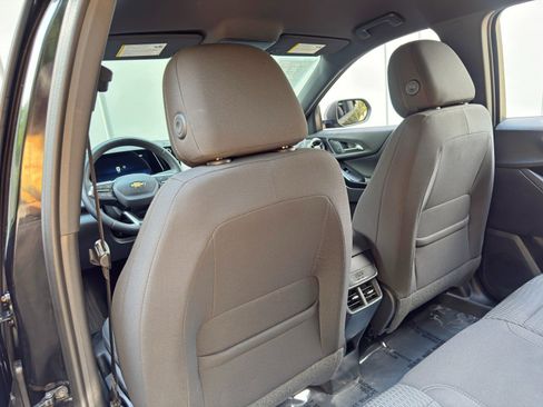 Used 2026 Chevrolet Equinox LT FWD image 27