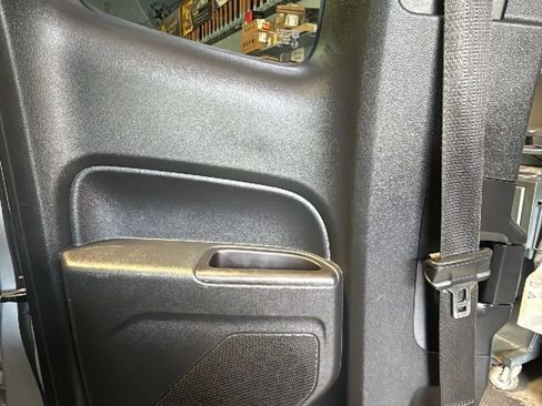 Used 2020 Chevrolet Colorado W/T image 19