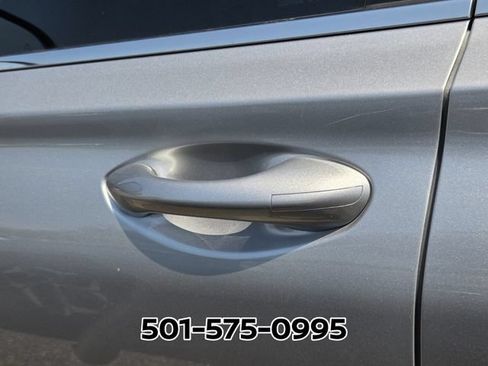 Used 2023 Hyundai Santa Fe SE FWD image 11