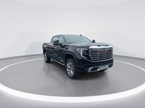 Used 2024 GMC Sierra 1500 Denali w/ Denali Reserve Package AWD/4WD image 2