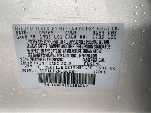 New 2025 Nissan Versa SV w/ Trunk Package image 33