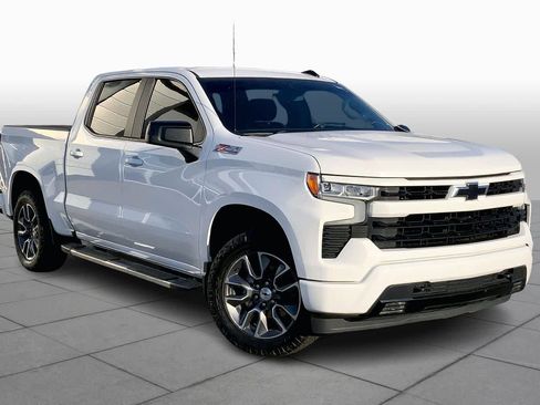 Used 2023 Chevrolet Silverado 1500 RST image 3