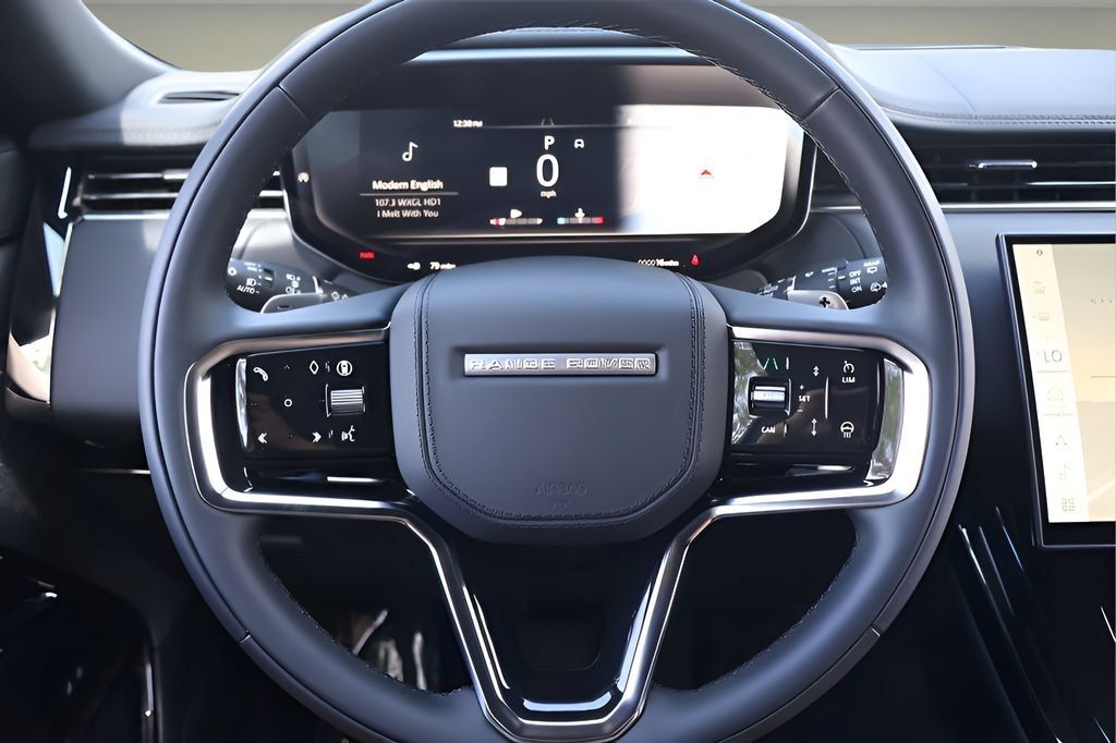 New 2026 Land Rover Range Rover Sport SE AWD/4WD image 18
