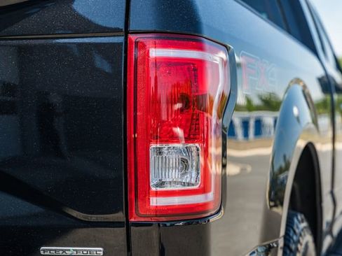 Used 2016 Ford F150 XLT w/ Equipment Group 302A Luxury AWD/4WD image 8