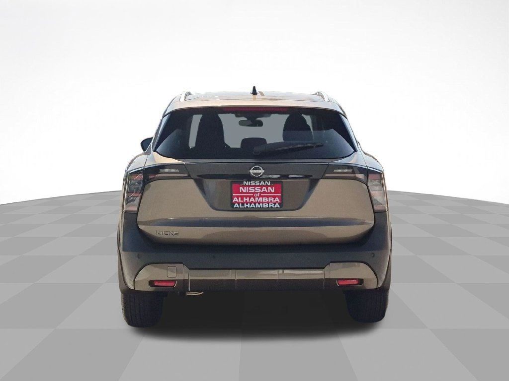 Certified 2026 Nissan Kicks SV FWD image 6