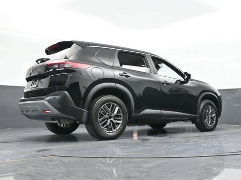 Used 2023 Nissan Rogue S image 60