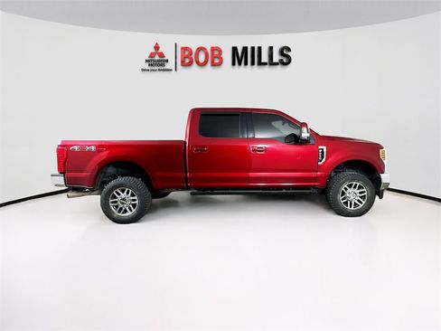 Used 2018 Ford F250 Lariat w/ Lariat Value Package image 8