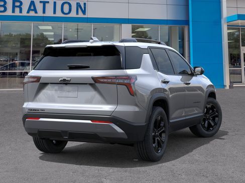 New 2026 Chevrolet Equinox LT AWD/4WD image 4
