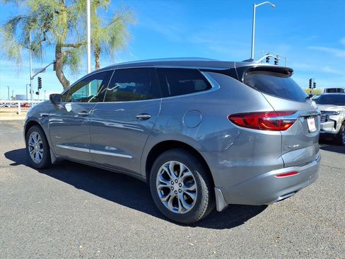Used 2021 Buick Enclave Avenir w/ Avenir Technology Package image 7