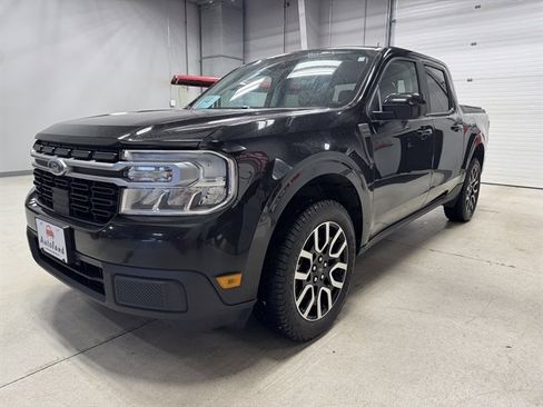 Used 2022 Ford Maverick Lariat w/ Lariat Luxury Package image 3