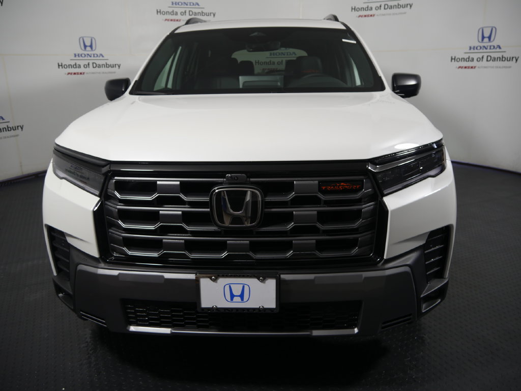 New 2026 Honda Pilot TrailSport image 2