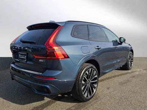New 2026 Volvo XC60 B5 Ultra w/ Protection Package Premier image 3
