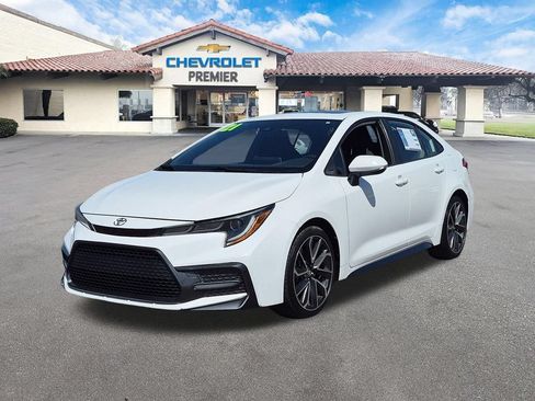 Used 2021 Toyota Corolla SE w/ SE Premium Package FWD image 4
