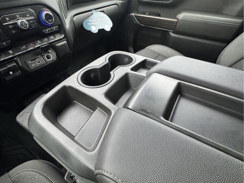 Used 2023 Chevrolet Silverado 2500 LT w/ Convenience Package image 28