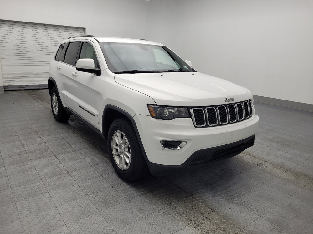 Used 2019 Jeep Grand Cherokee Laredo RWD image 13