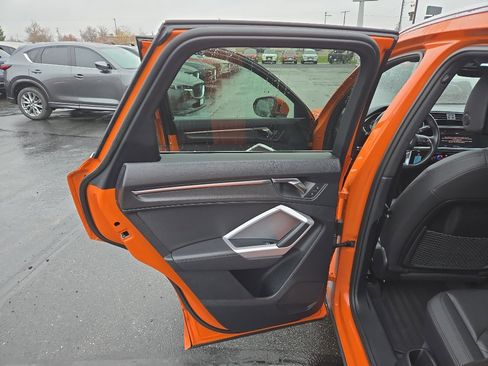 Used 2022 Audi Q3 2.0T Premium image 12