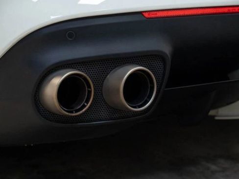Used 2016 Ferrari F12 Berlinetta RWD image 13