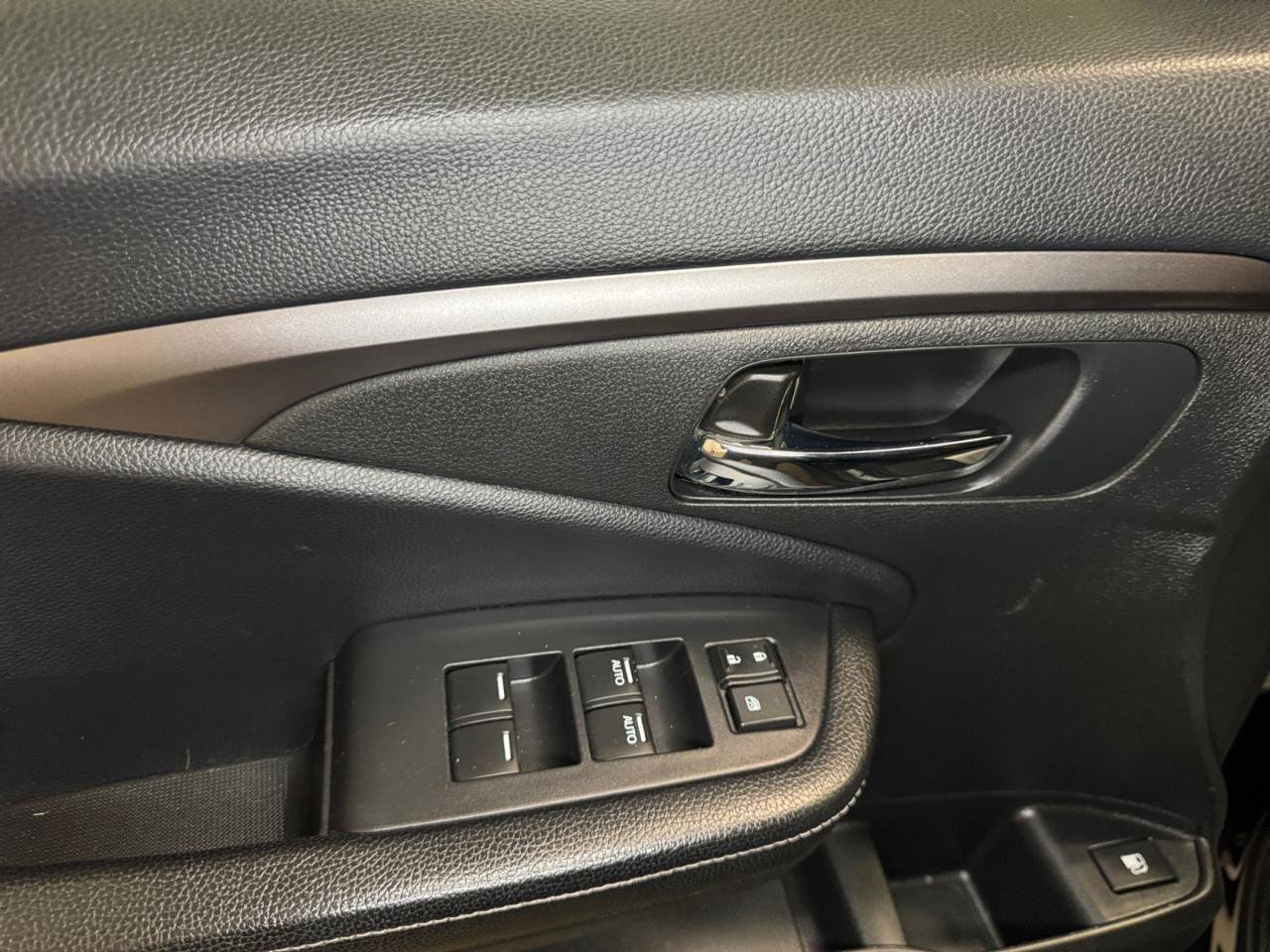 Used 2019 Honda Ridgeline Sport image 18