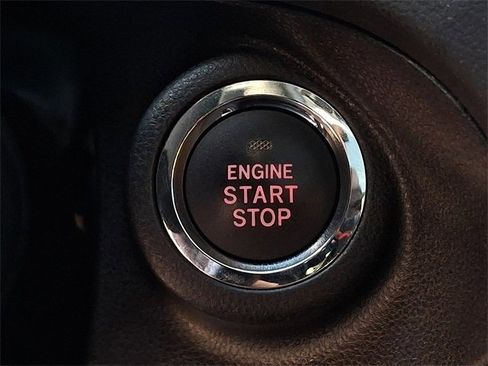 Certified 2022 Subaru Ascent Limited w/ Technology Package image 24